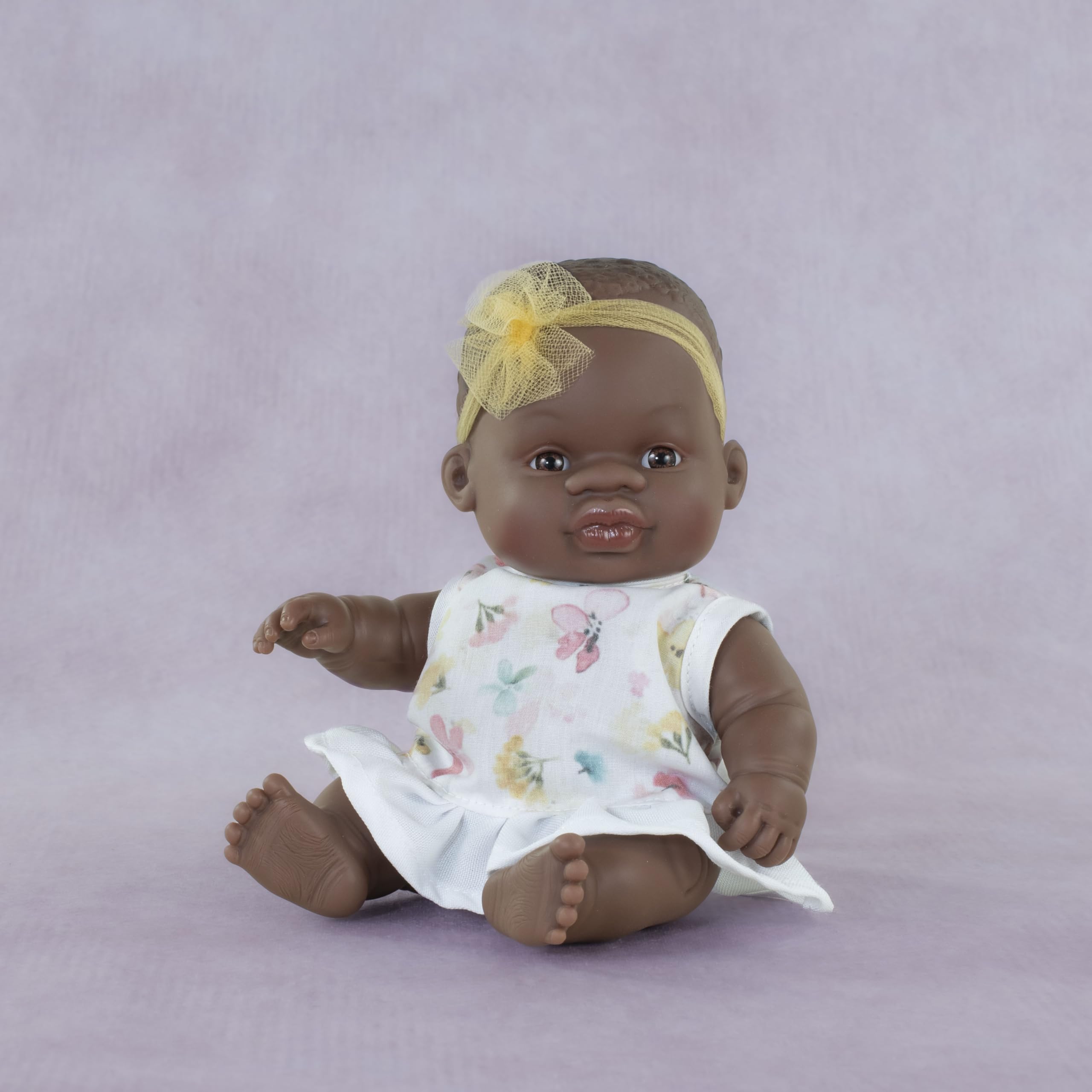 Miniland My Friends bambola africana 21 cm femmina vaniglia