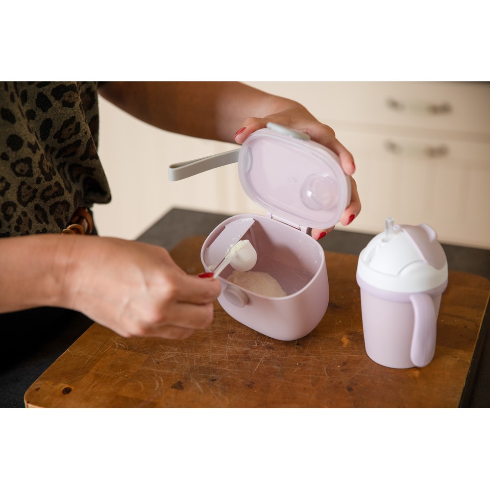 BoJungle Nomadic Powder Box Dosatore Latte Rosa Cucchiaio
