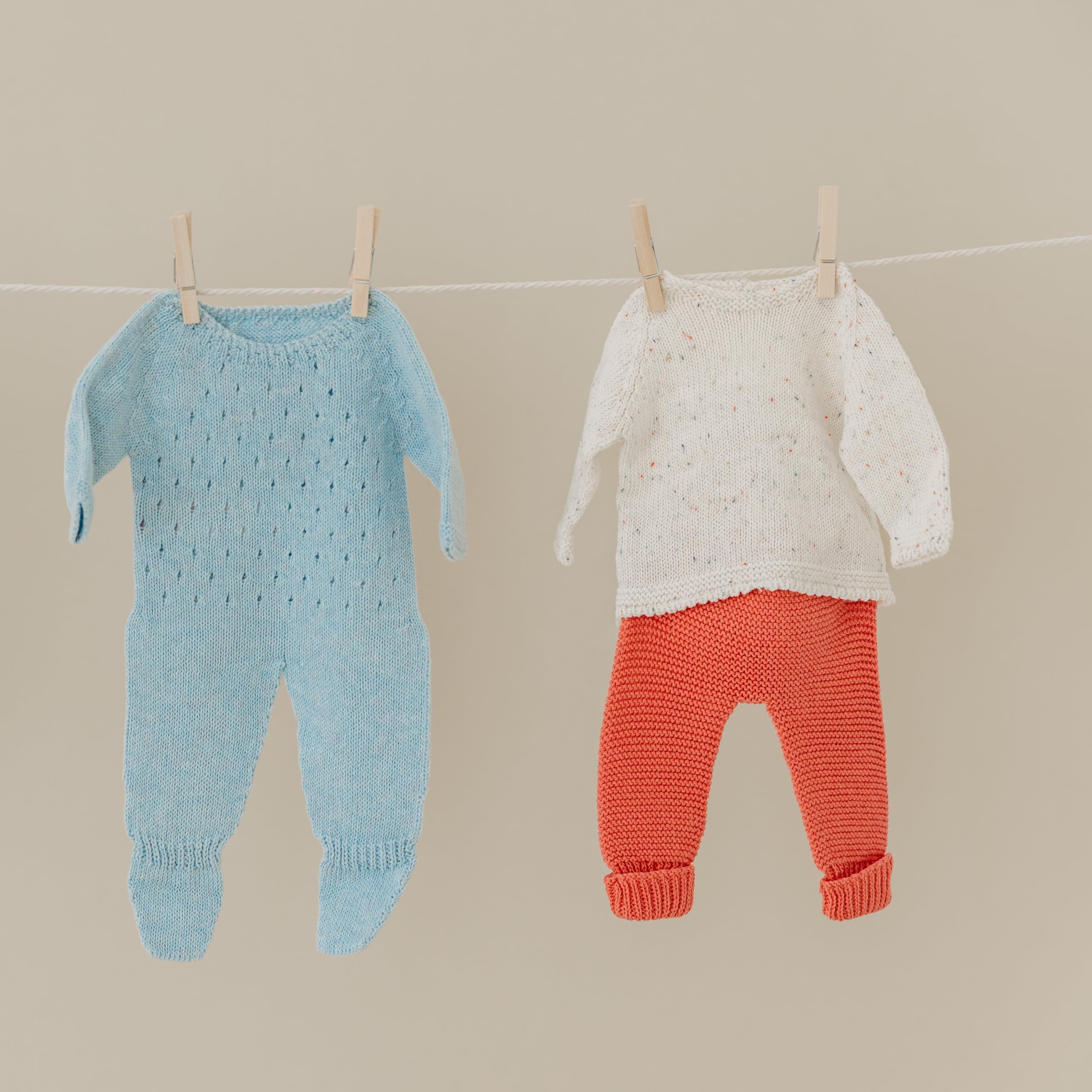 Miniland Bambole 38 cm vestito maglione e pantaloni ECO