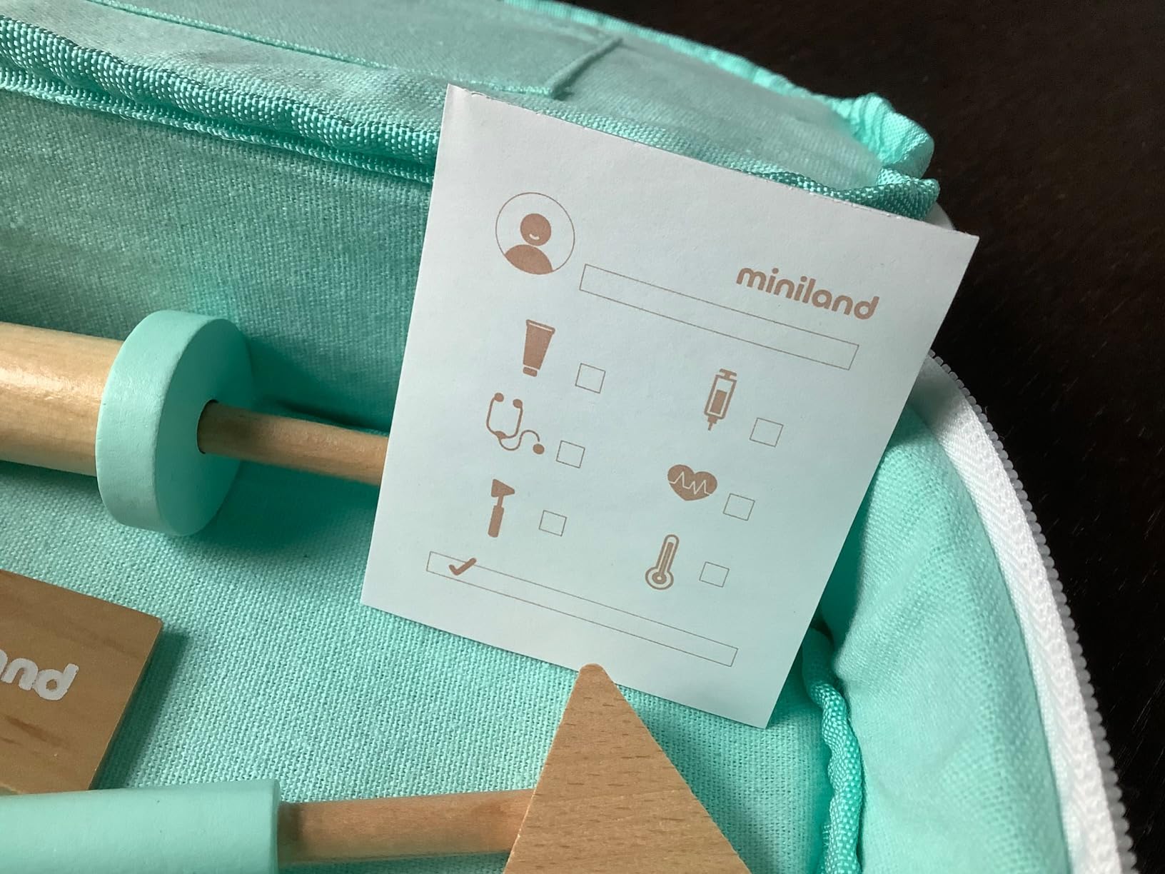 Miniland Bambole Set Medico Legno Valigetta Dottore Bambola