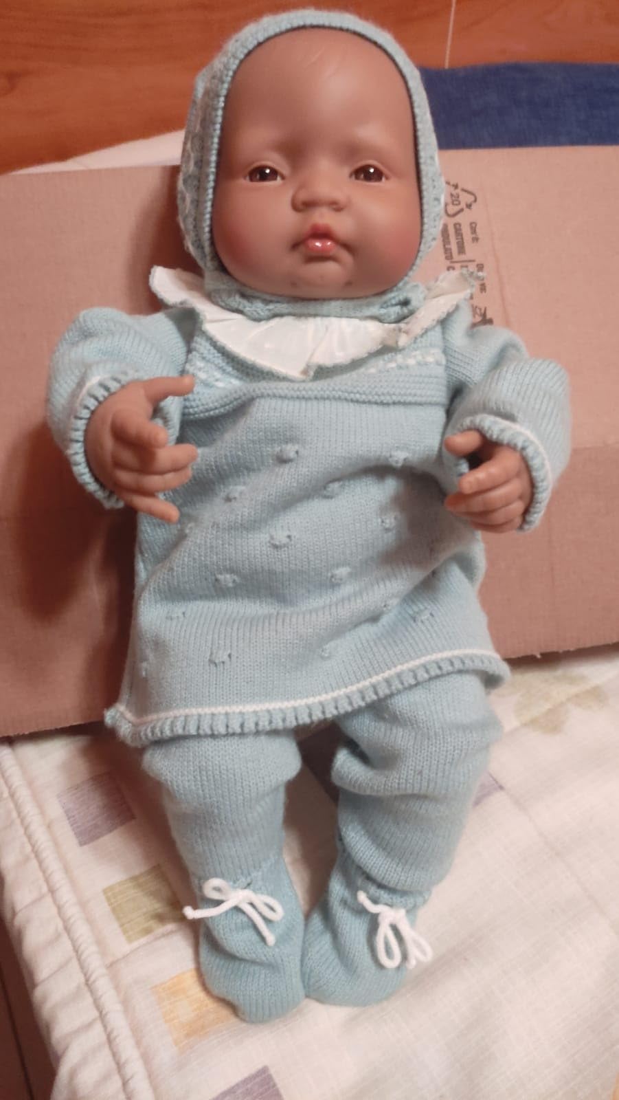 Miniland Bambole Bambola ispanica ragazzo 40 cm vinile