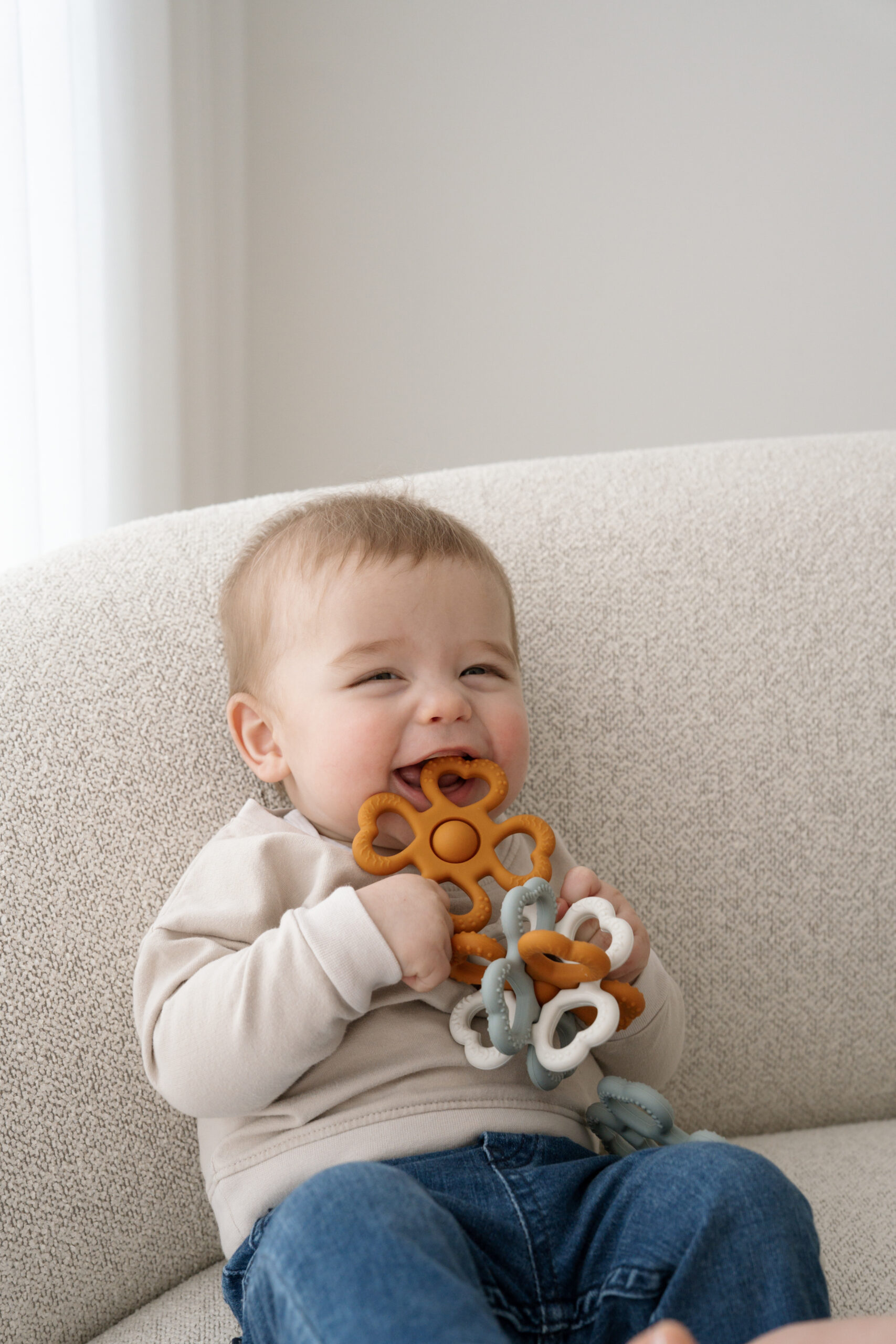 BoJungle Playtime Easy Grip palla silicone con 3 anelli dentizione