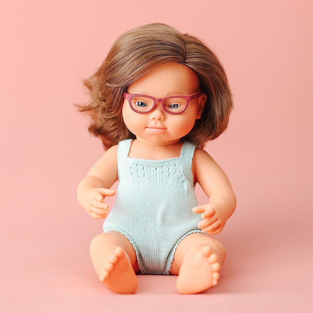 Miniland Colourful bambola caucasica down 38 cm occhiali