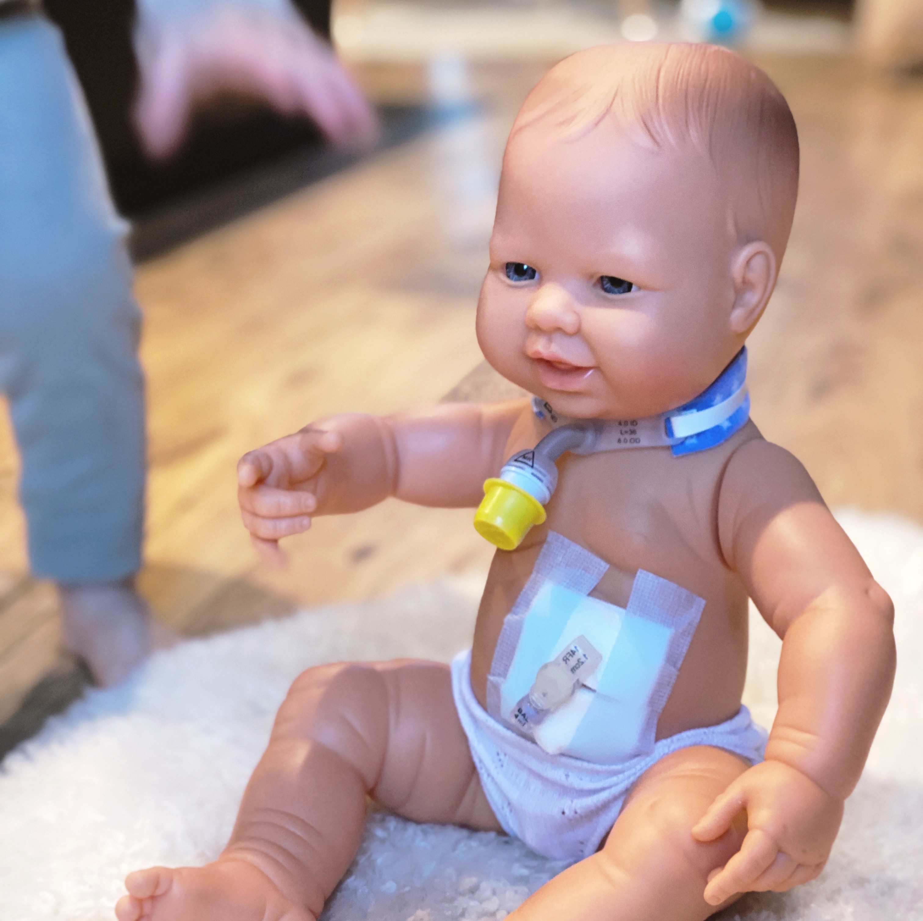 Miniland Bambole bambola neonato ragazzo europeo 40 cm