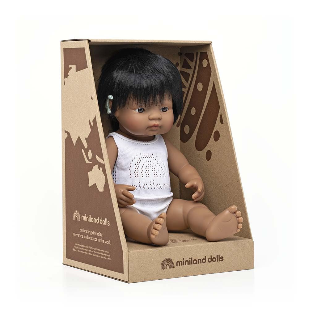 Miniland Bambola Ragazzo Latinoamericano 38 cm Apparecchio Acustico