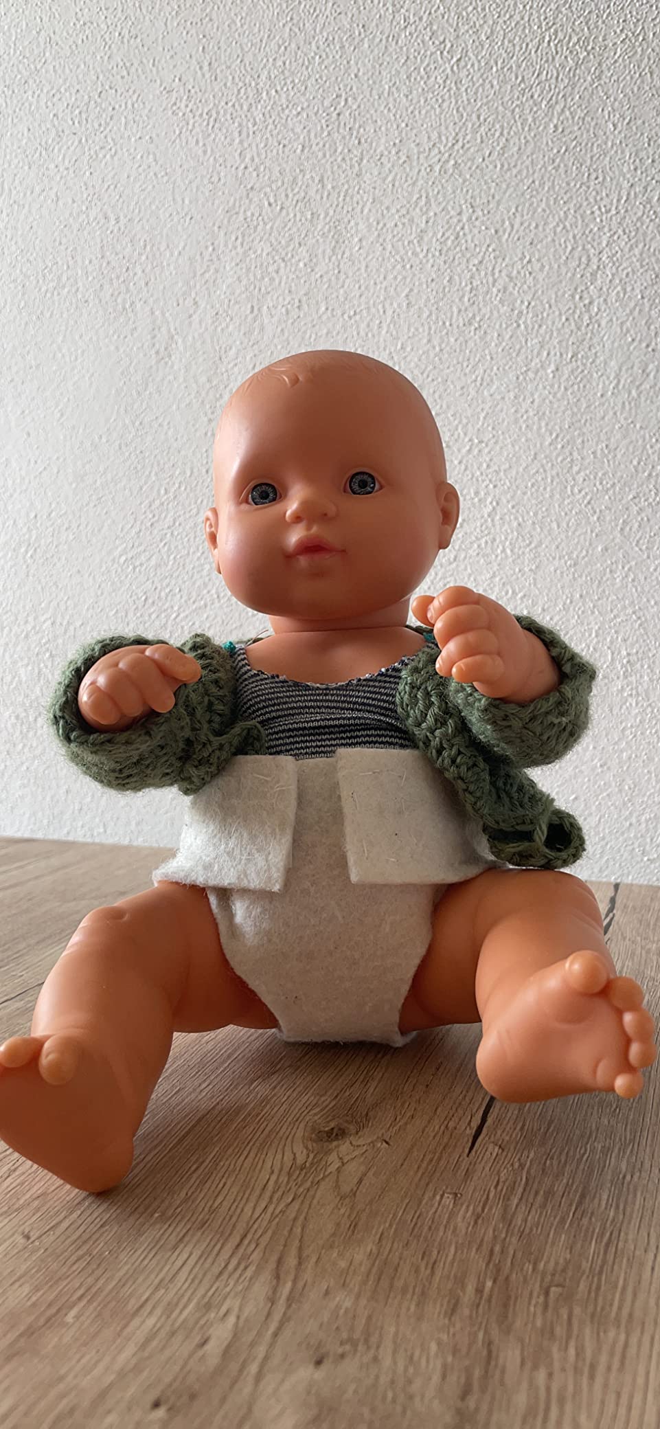 Miniland Bambolotto Europeo Bambino 32 cm bambola anatomica