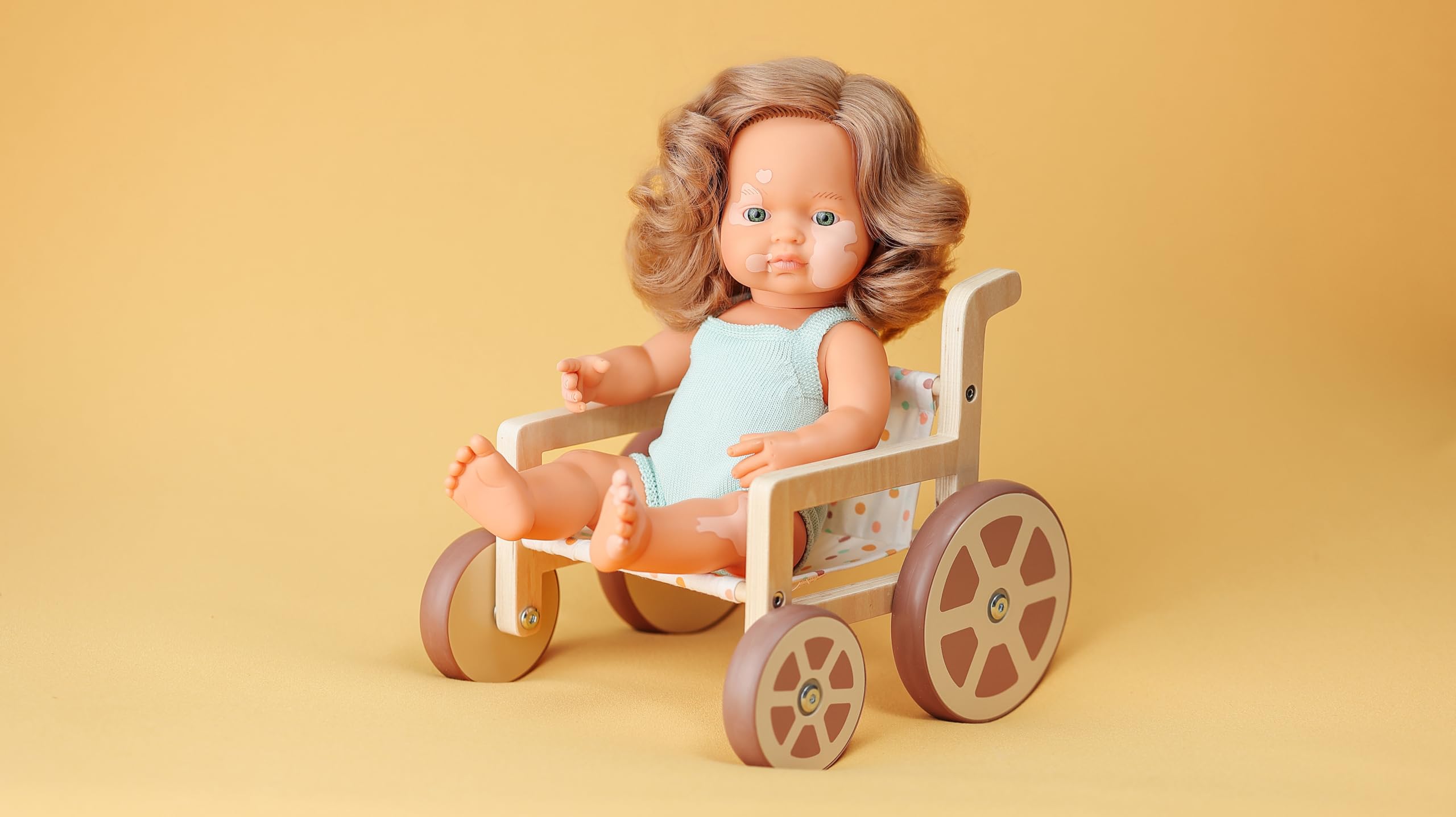 Miniland Bambole Sedia a rotelle bambole 38 cm legno FSC